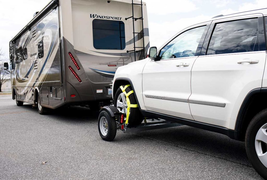 What Is a Towing Dolly and Why Would You Need One? 